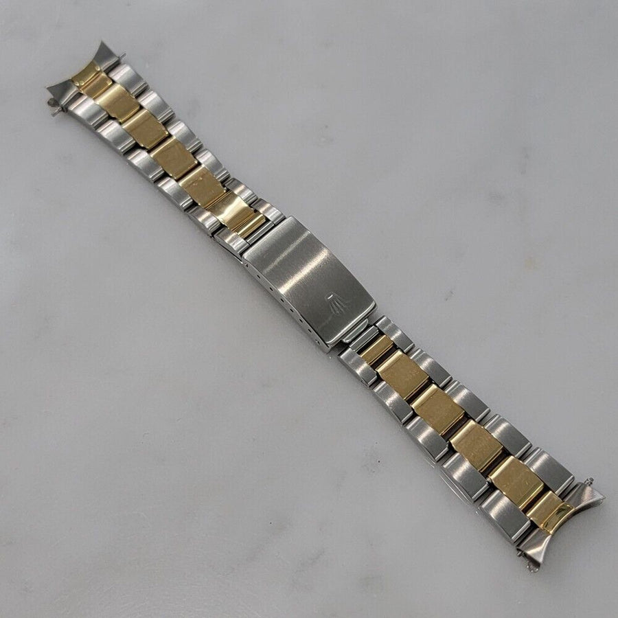 43708112