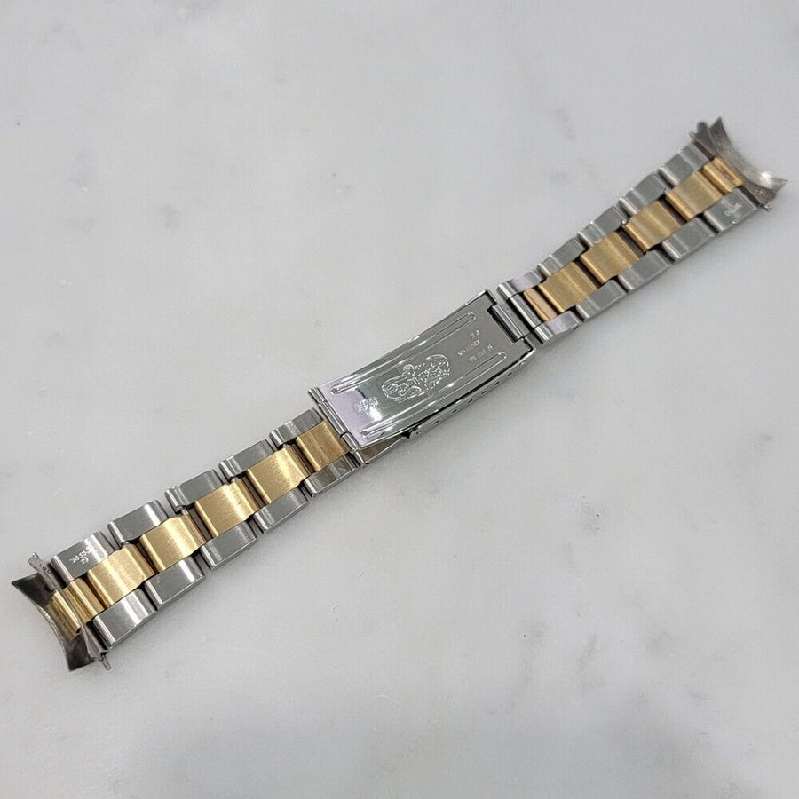 43708112